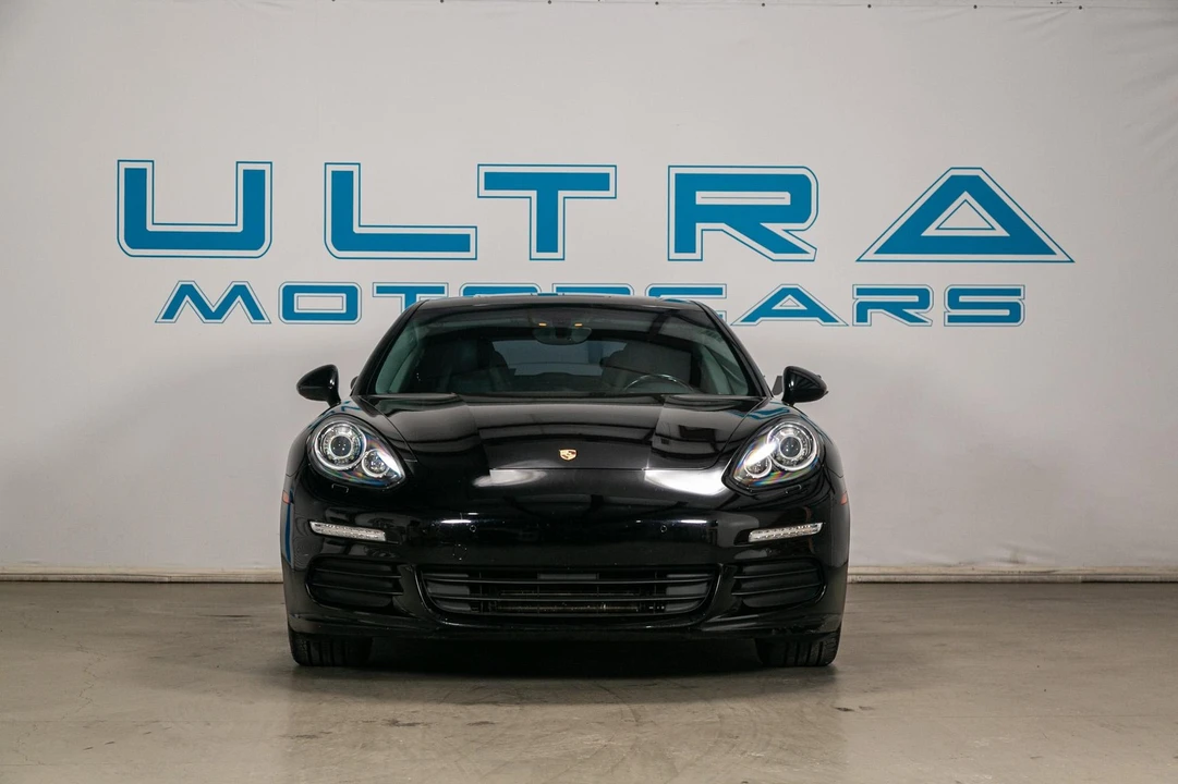 2015 Porsche 970 Panamera - Image 5 of 31