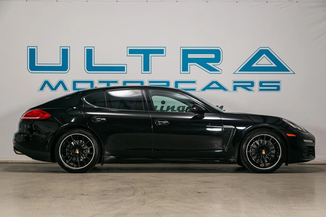 2015 Porsche 970 Panamera - Image 7 of 31
