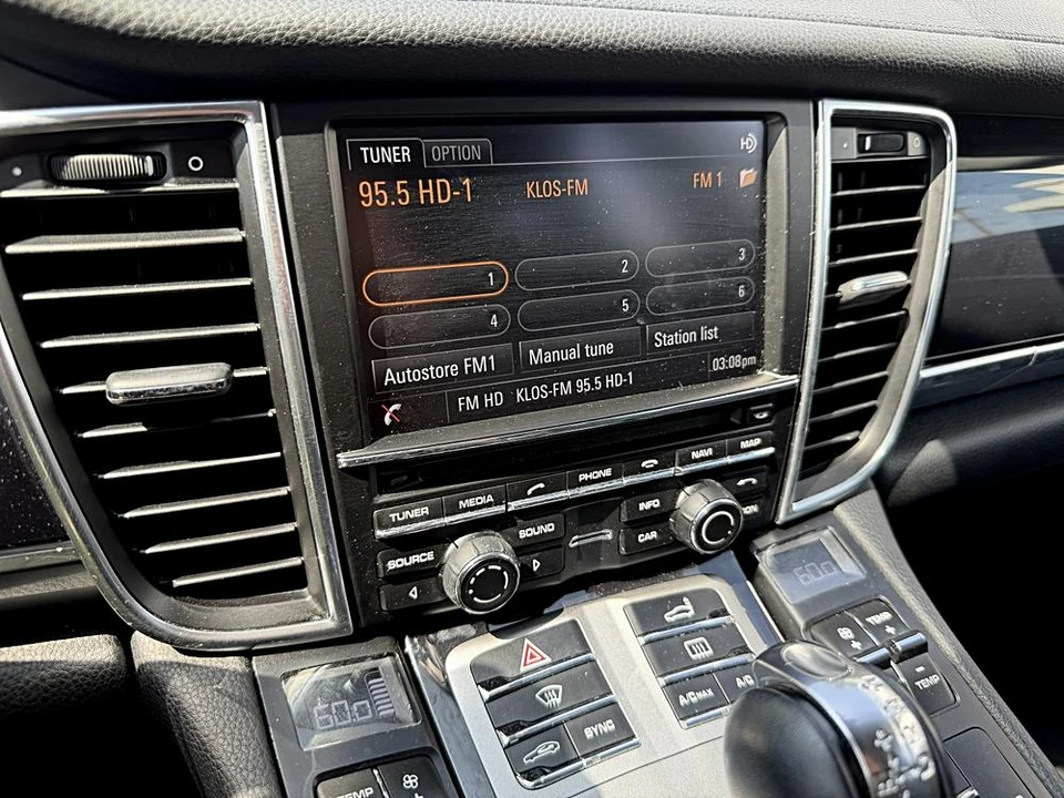 2015 Porsche 970 Panamera - Image 14 of 16