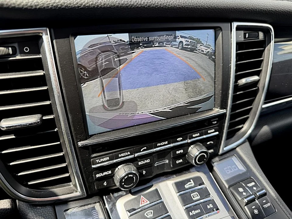 2015 Porsche 970 Panamera - Image 15 of 16
