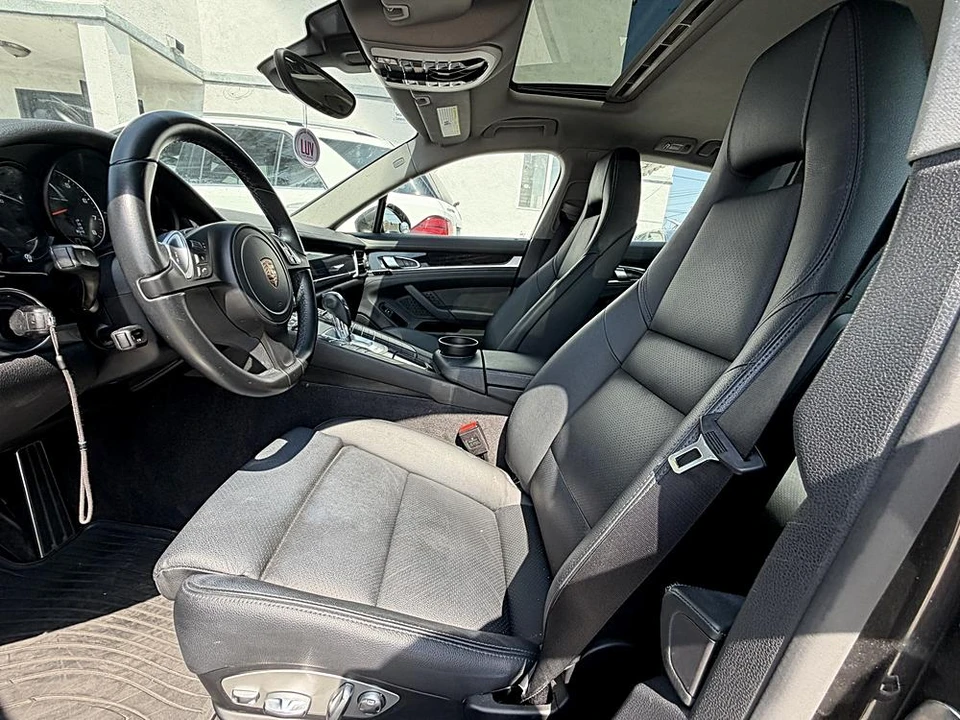 2015 Porsche 970 Panamera - Image 6 of 16