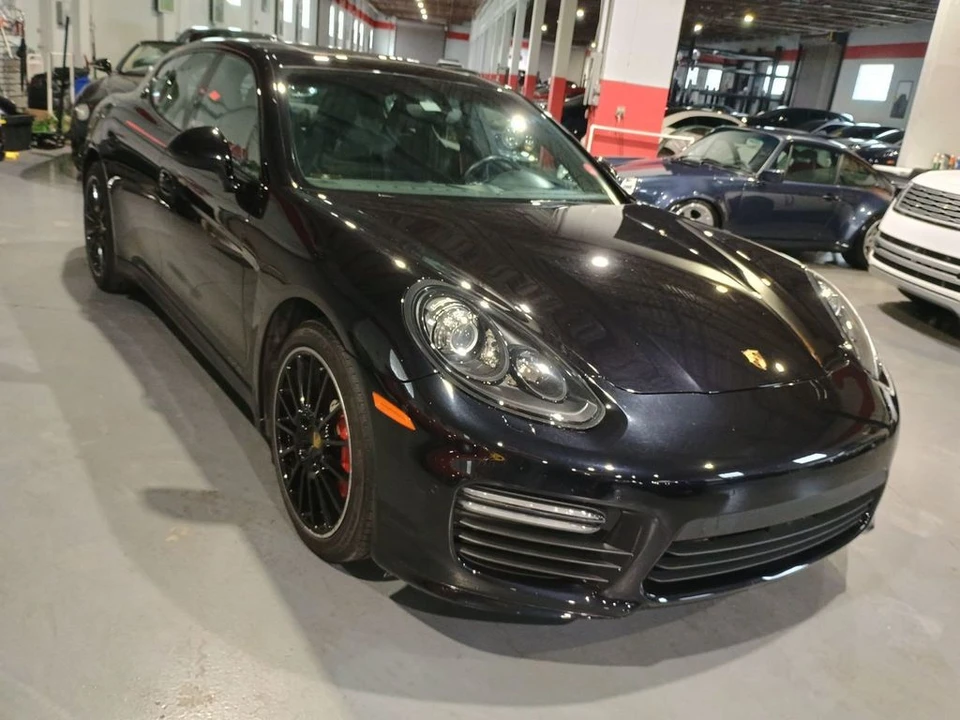 2015 Porsche 970 Panamera GTS - Image 9 of 12