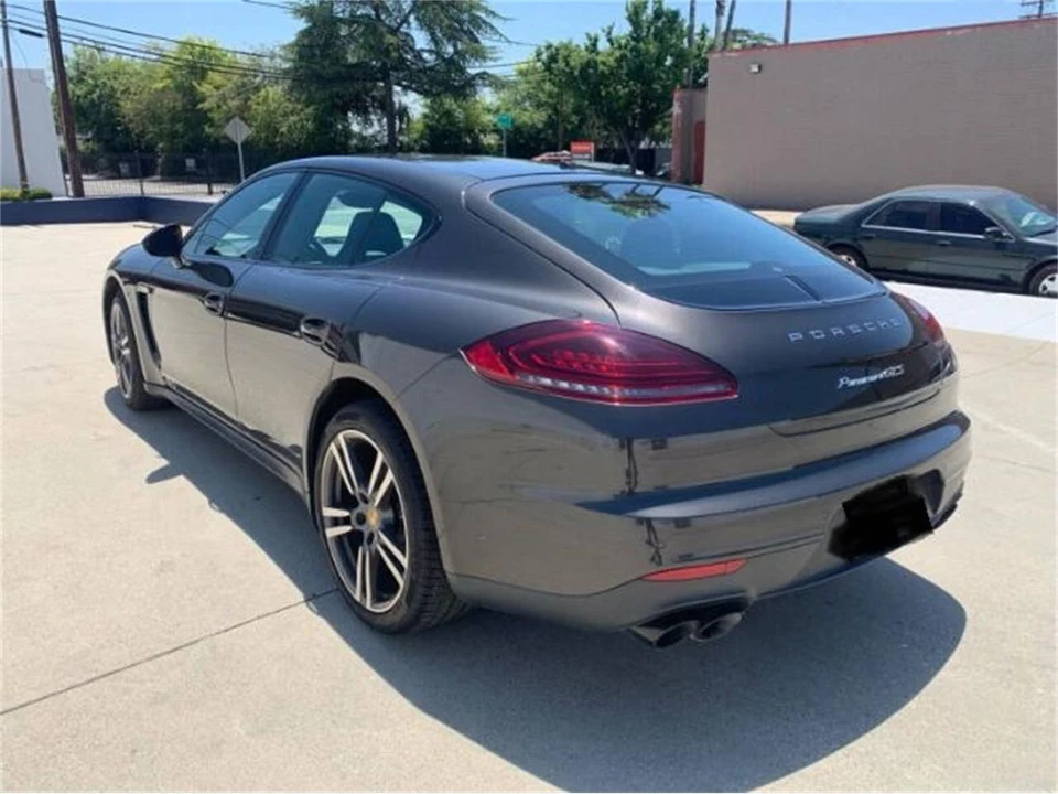 2015 Porsche Panamera - Image 3 of 19