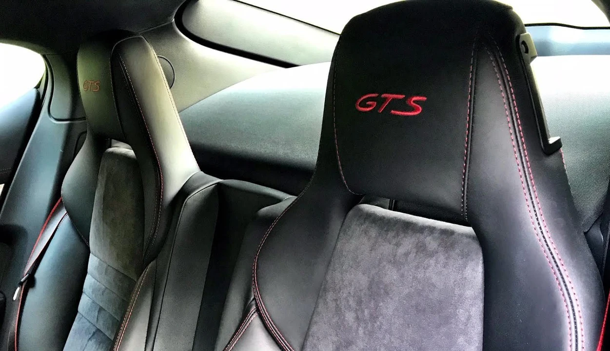 2015 Porsche 970 Panamera GTS - Image 10 of 15