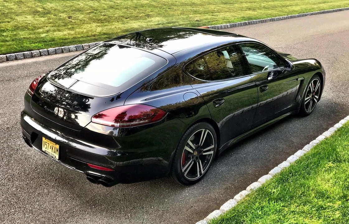2015 Porsche 970 Panamera GTS - Image 4 of 15