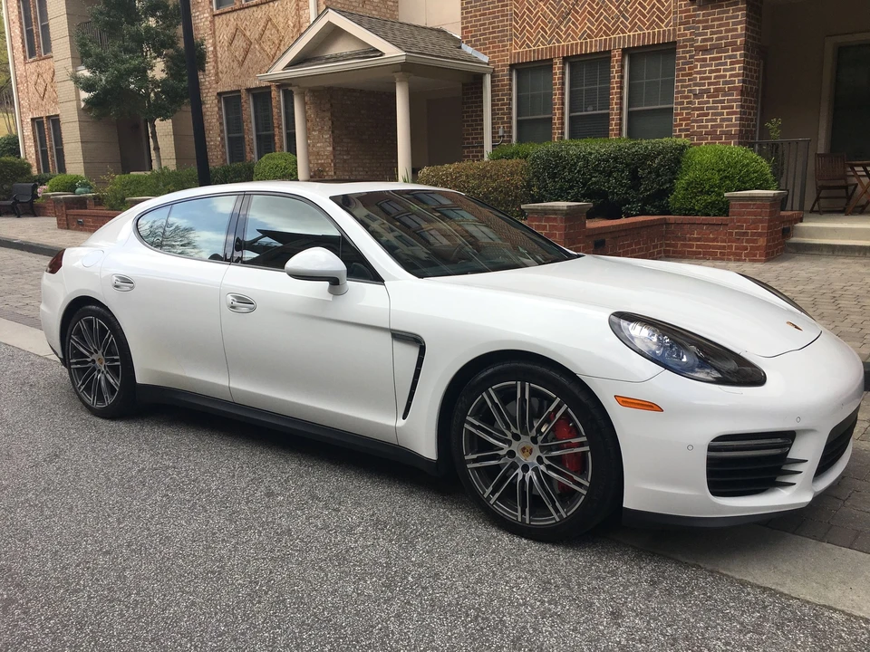 2015 Porsche 970 Panamera GTS - Image 5 of 14