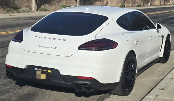 2015 Porsche 970 Panamera GTS - Image 12 of 21