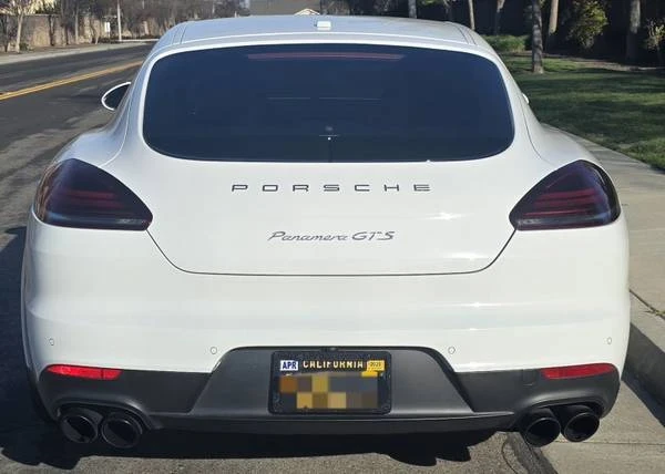 2015 Porsche 970 Panamera GTS - Image 2 of 8