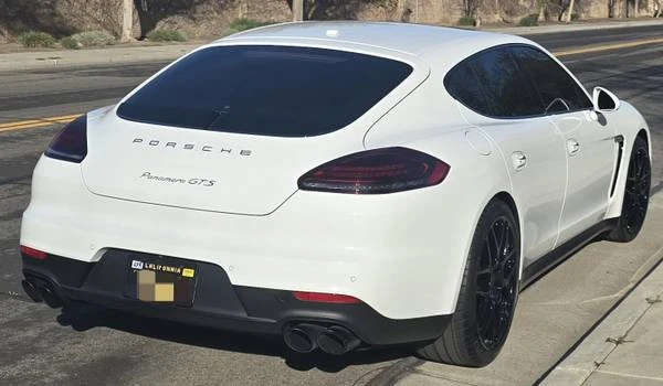 2015 Porsche 970 Panamera GTS - Image 4 of 8