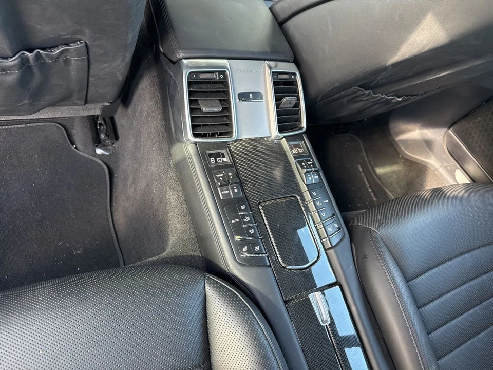 2015 Porsche 970 Panamera GTS - Image 9 of 19