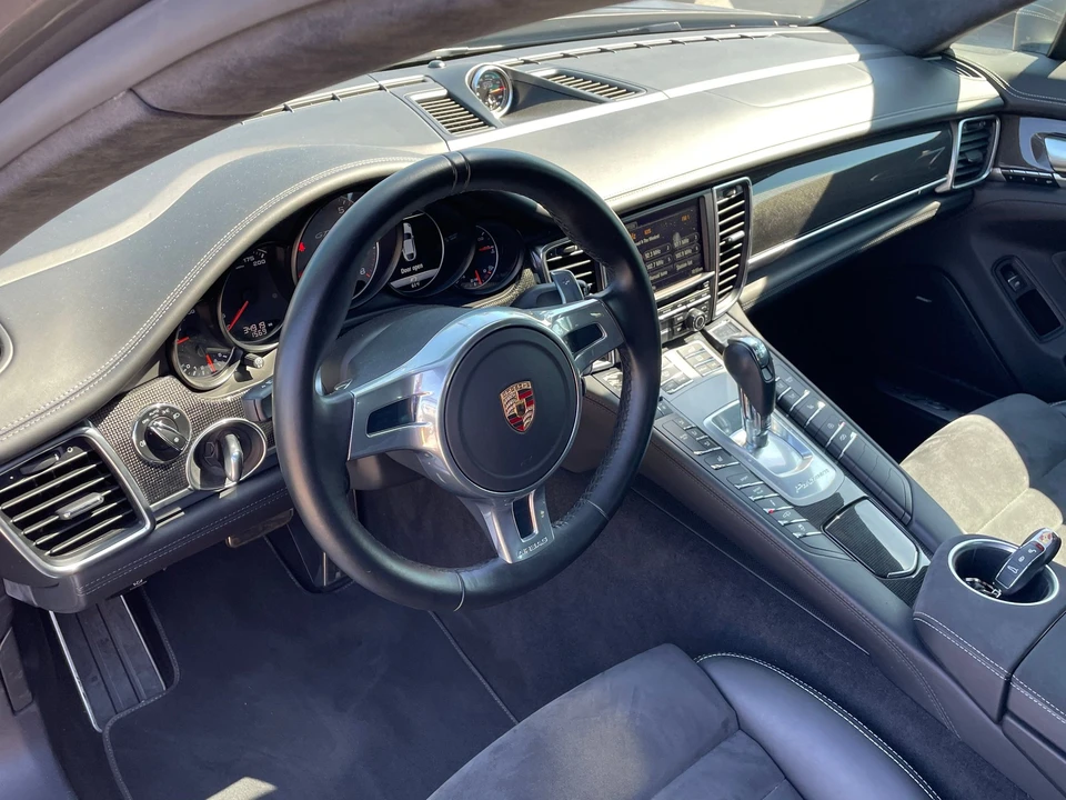 2015 Porsche 970 Panamera GTS - Image 8 of 19
