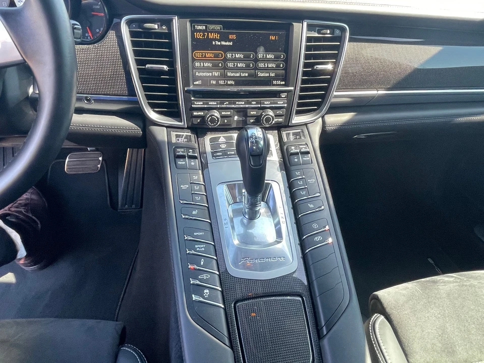 2015 Porsche 970 Panamera GTS - Image 10 of 19