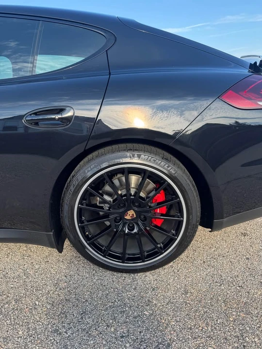 2015 Porsche 970 Panamera GTS - Image 11 of 12