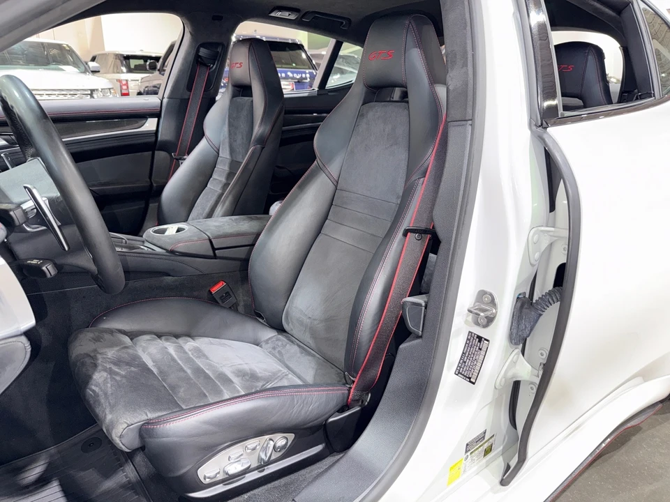 2015 Porsche 970 Panamera GTS - Image 9 of 12