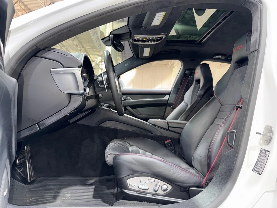 2015 Porsche 970 Panamera GTS - Image 10 of 12