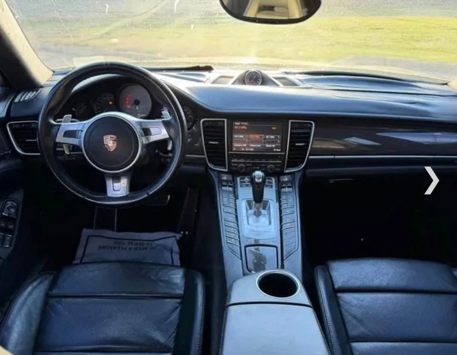 2015 Porsche Panamera - Image 5 of 6