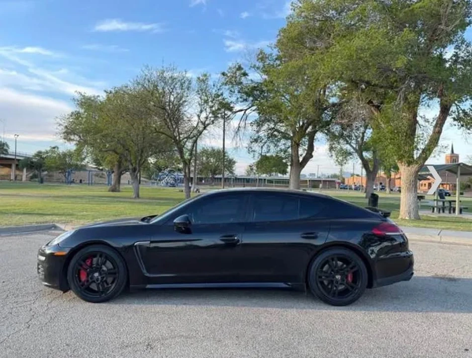 2015 Porsche Panamera - Image 4 of 6