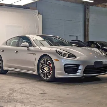 2015 Porsche Panamera GTS Sedan 4D