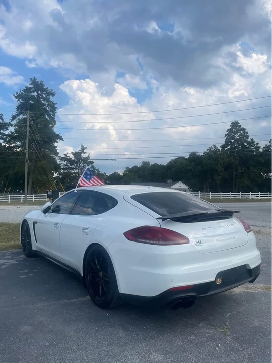 2015 Porsche 970 Panamera GTS - Image 9 of 16