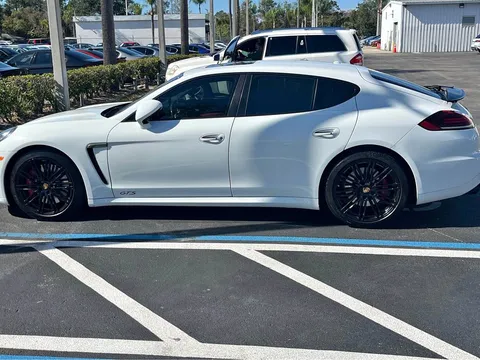 2015 Porsche Panamera GTS Sedan 4D