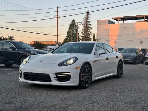 2015 Porsche Panamera GTS Sedan 4D