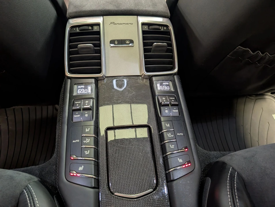 2015 Porsche 970 Panamera GTS - Image 23 of 31