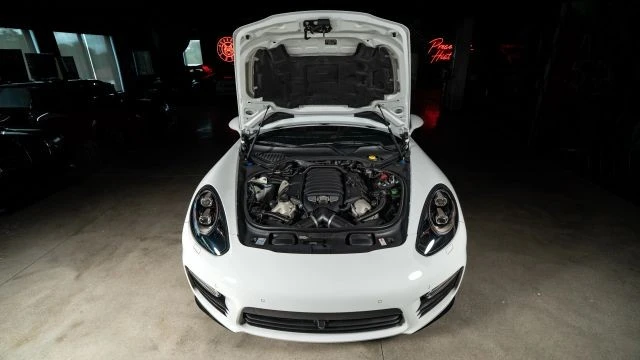 2015 Porsche 970 Panamera GTS - Image 11 of 21