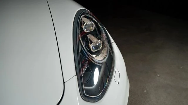 2015 Porsche 970 Panamera GTS - Image 19 of 21