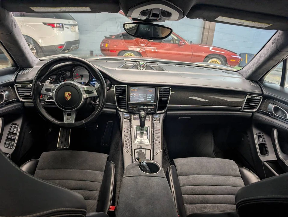 2015 Porsche 970 Panamera GTS - Image 11 of 16