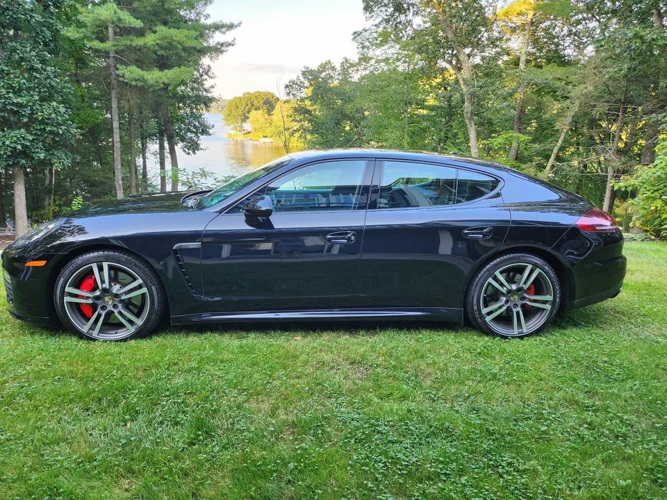 2015 Porsche 970 Panamera GTS - Image 13 of 31