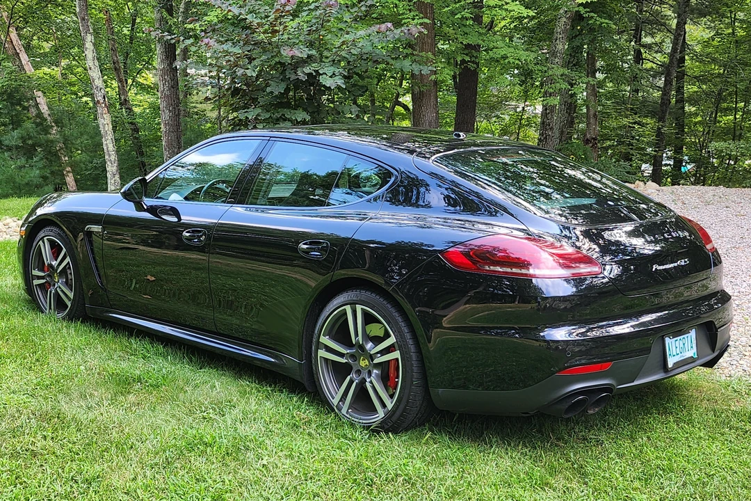 2015 Porsche 970 Panamera GTS - Image 4 of 31