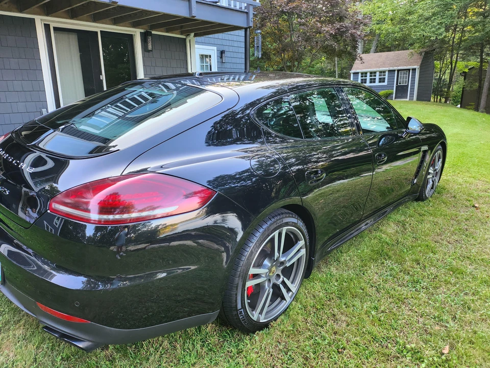 2015 Porsche 970 Panamera GTS - Image 19 of 31