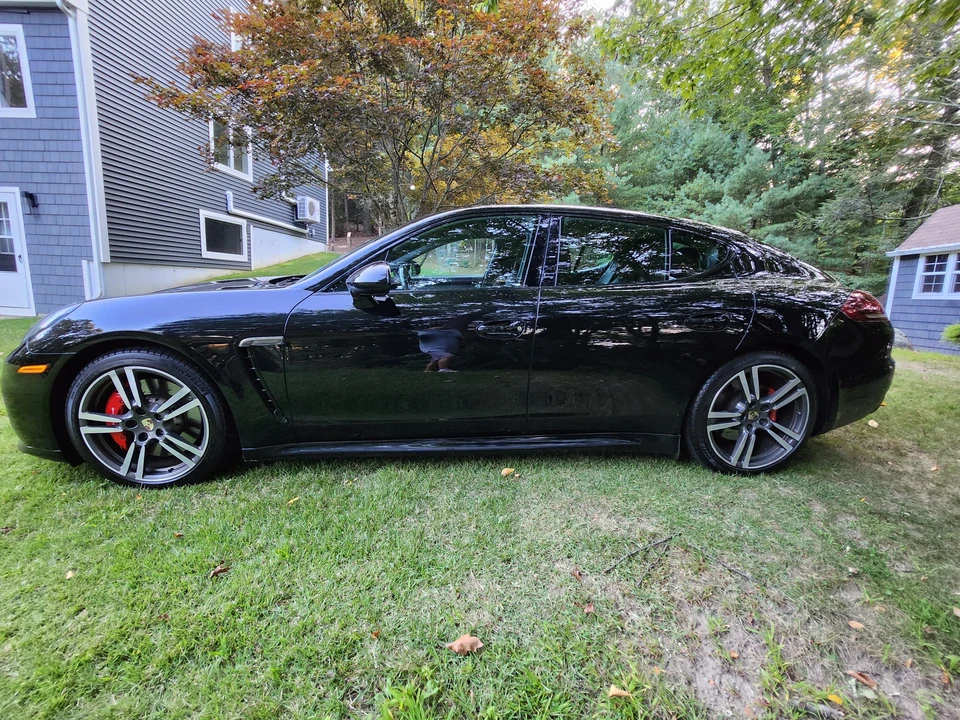 2015 Porsche 970 Panamera GTS - Image 12 of 31