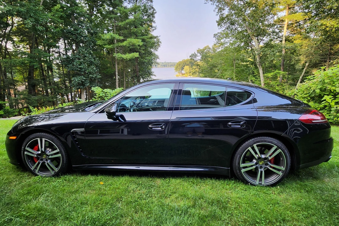2015 Porsche 970 Panamera GTS - Image 3 of 31