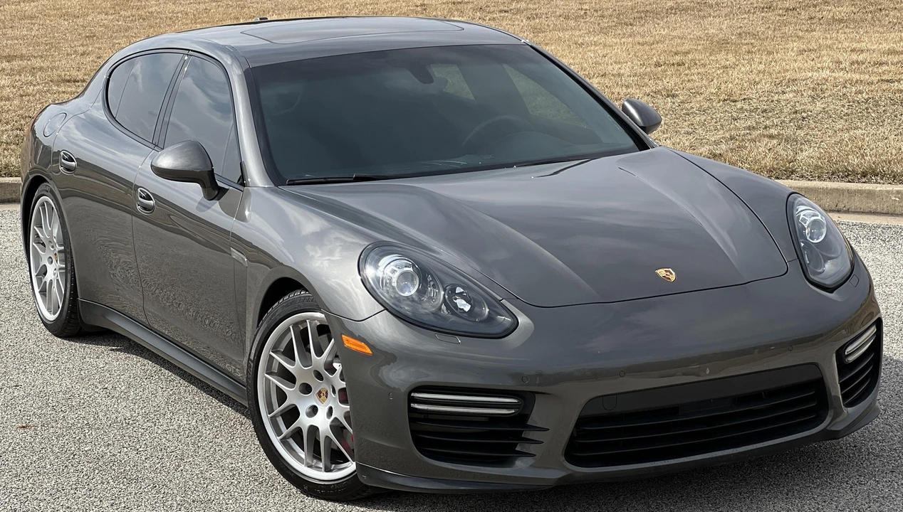 2015 Porsche 970 Panamera GTS - Image 12 of 19