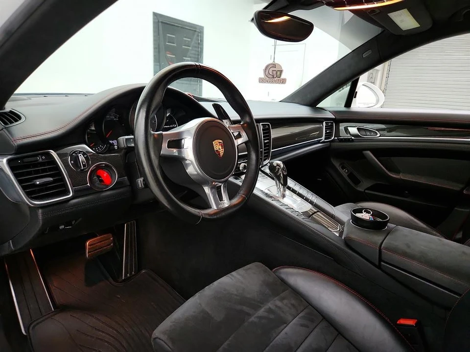 2015 Porsche 970 Panamera GTS - Image 13 of 31