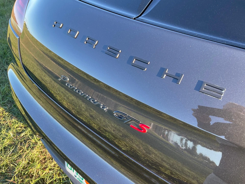 2015 Porsche 970 Panamera GTS - Image 16 of 31