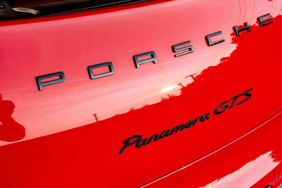 2015 Porsche 970 Panamera GTS - Image 28 of 31