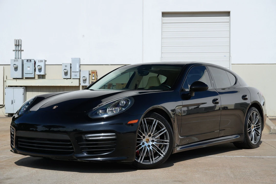 2015 Porsche 970 Panamera GTS - Image 2 of 31