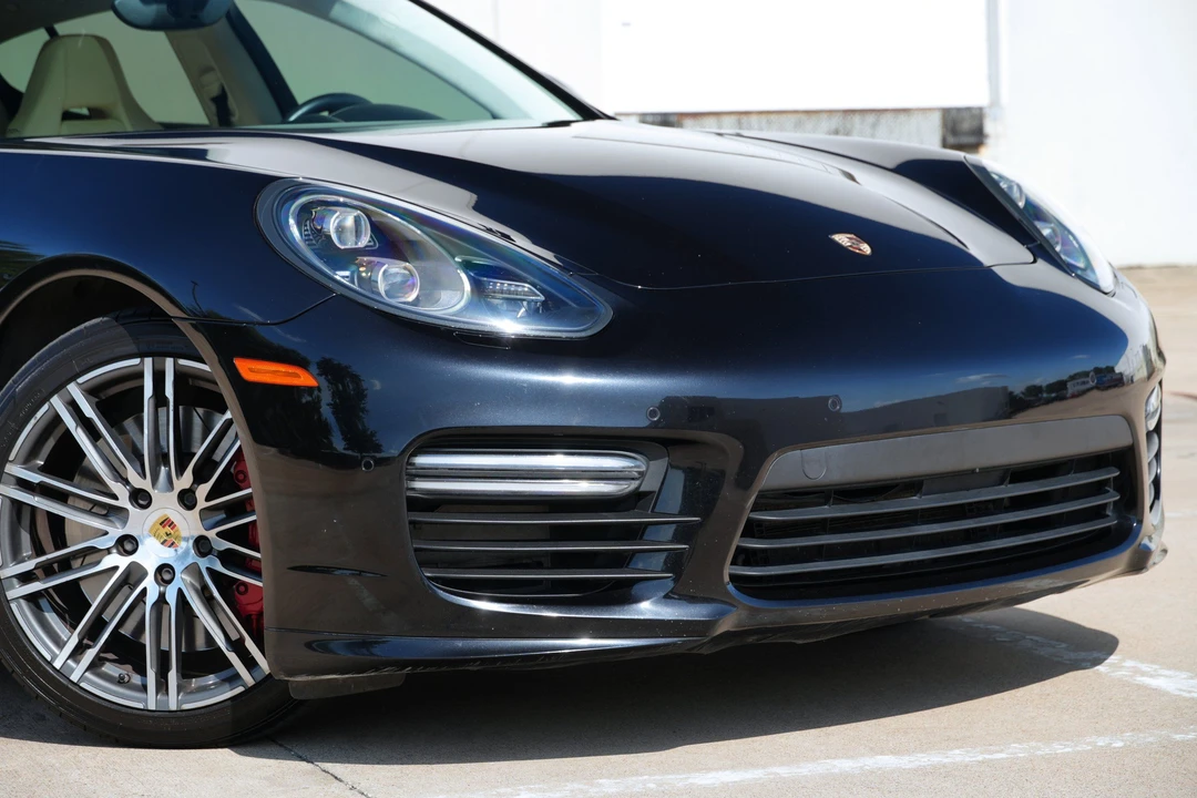 2015 Porsche 970 Panamera GTS - Image 19 of 31