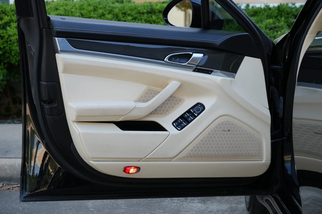 2015 Porsche 970 Panamera GTS - Image 22 of 31