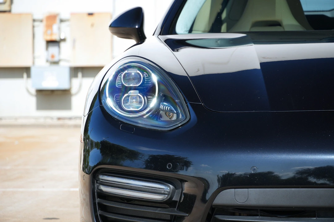 2015 Porsche 970 Panamera GTS - Image 28 of 31