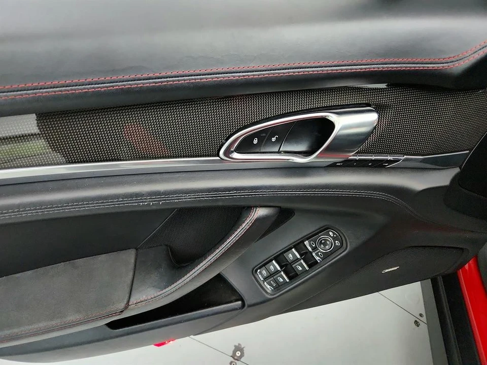2015 Porsche 970 Panamera GTS - Image 23 of 31
