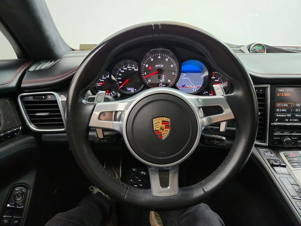 2015 Porsche 970 Panamera GTS - Image 18 of 31