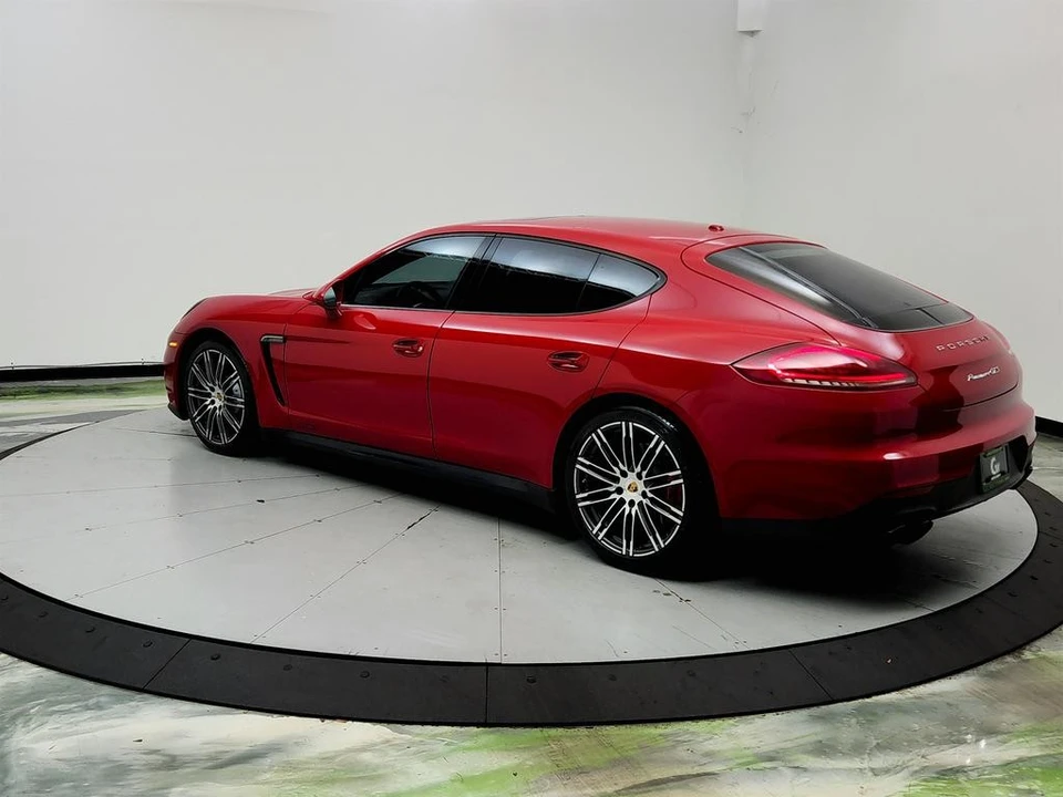 2015 Porsche 970 Panamera GTS - Image 7 of 31