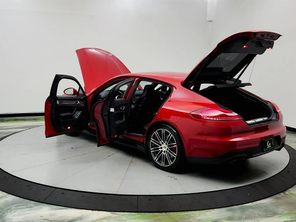 2015 Porsche 970 Panamera GTS - Image 12 of 31
