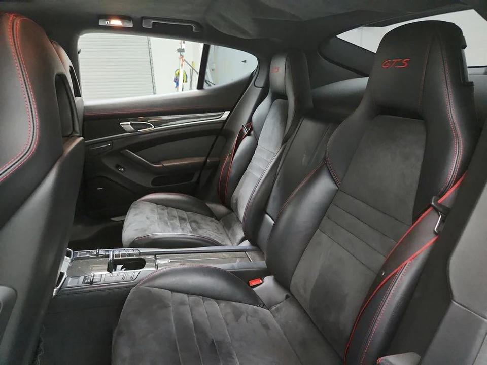 2015 Porsche 970 Panamera GTS - Image 25 of 31