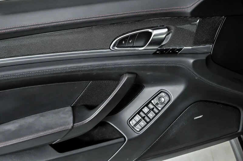 2015 Porsche 970 Panamera GTS - Image 13 of 31