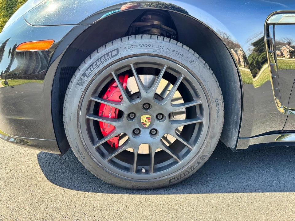 2015 Porsche 970 Panamera GTS - Image 24 of 31