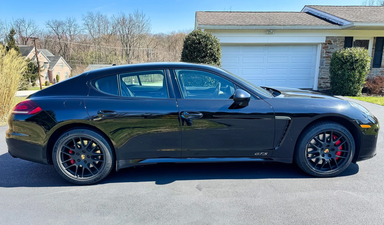2015 Porsche 970 Panamera GTS - Image 9 of 31